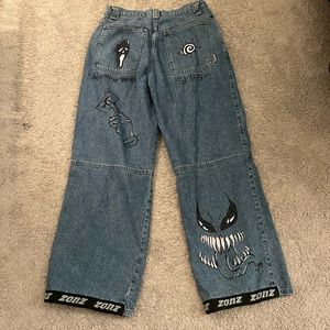 Baggy jeans